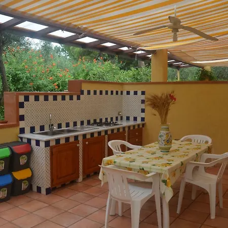 Holiday Apartman